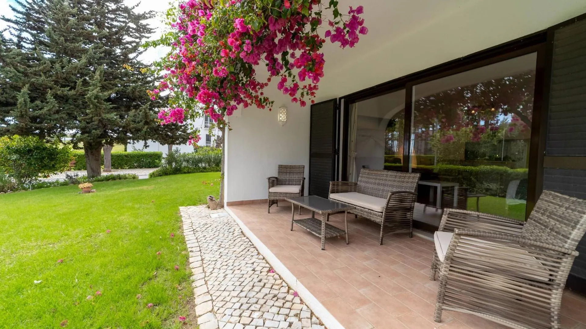 Apt 77 - Sao Rafael By Hellovacations Albufeira Portugal